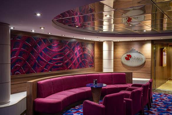 MSC Cruises MSC Orchestra Zaffiro Bar 2 ©MSC Rights - Ivan Sarfatti.jpg